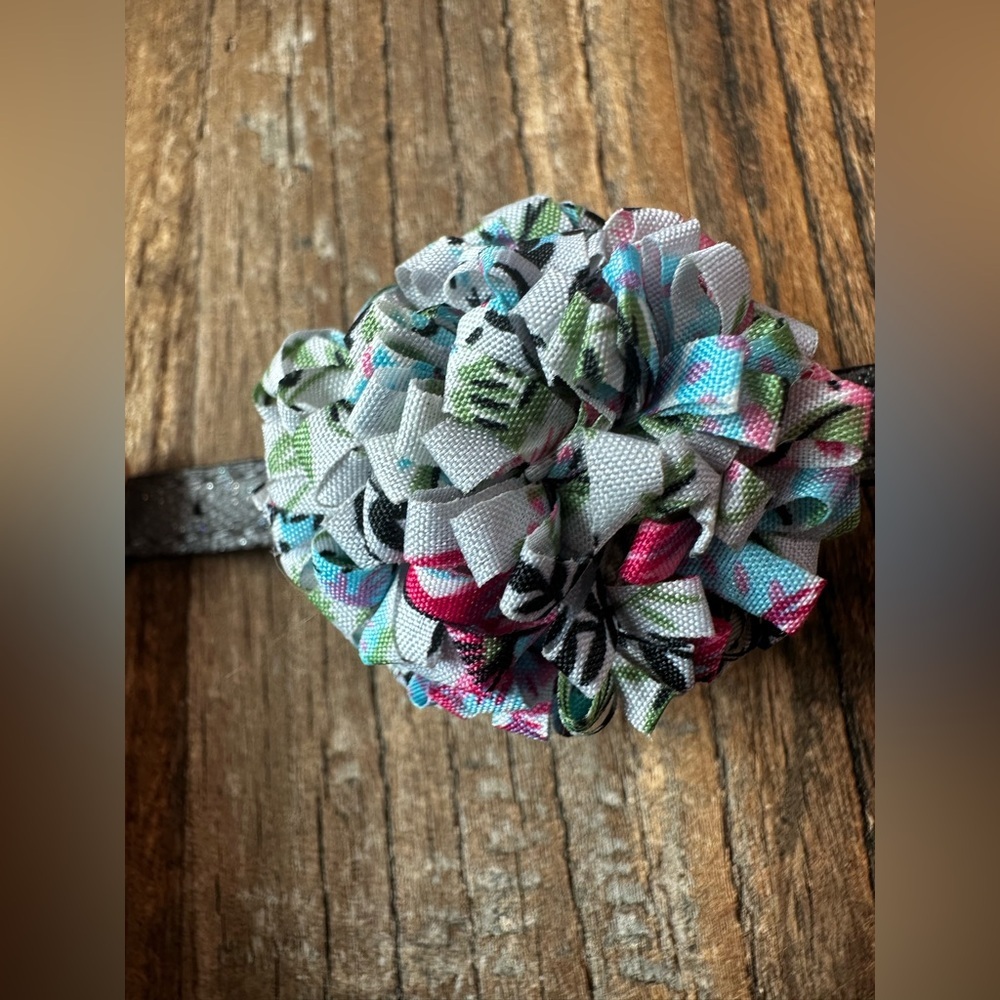 Floral Dog Collar with Multicolor Flower
